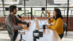 Podcast para clínicas marketing de salud